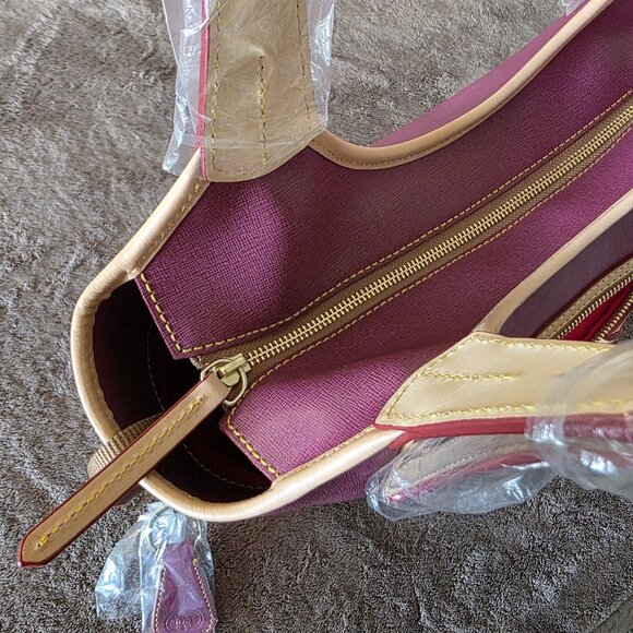 Dooney & Bourke Maddie Violet Quartz Shoulder Bag Saffiano Canvas Leather NWT - Picture 16 of 16